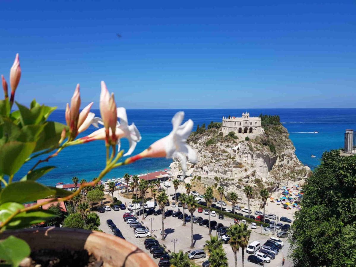 Olympus Room Tropea Exterior foto